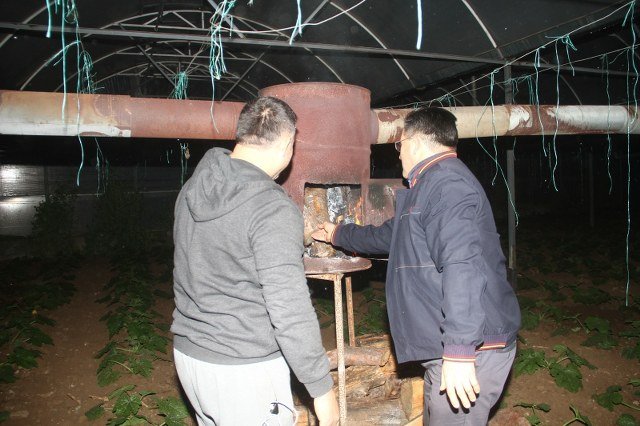 Cefakar Üretici 10 Gündür Don Nöbetinde
